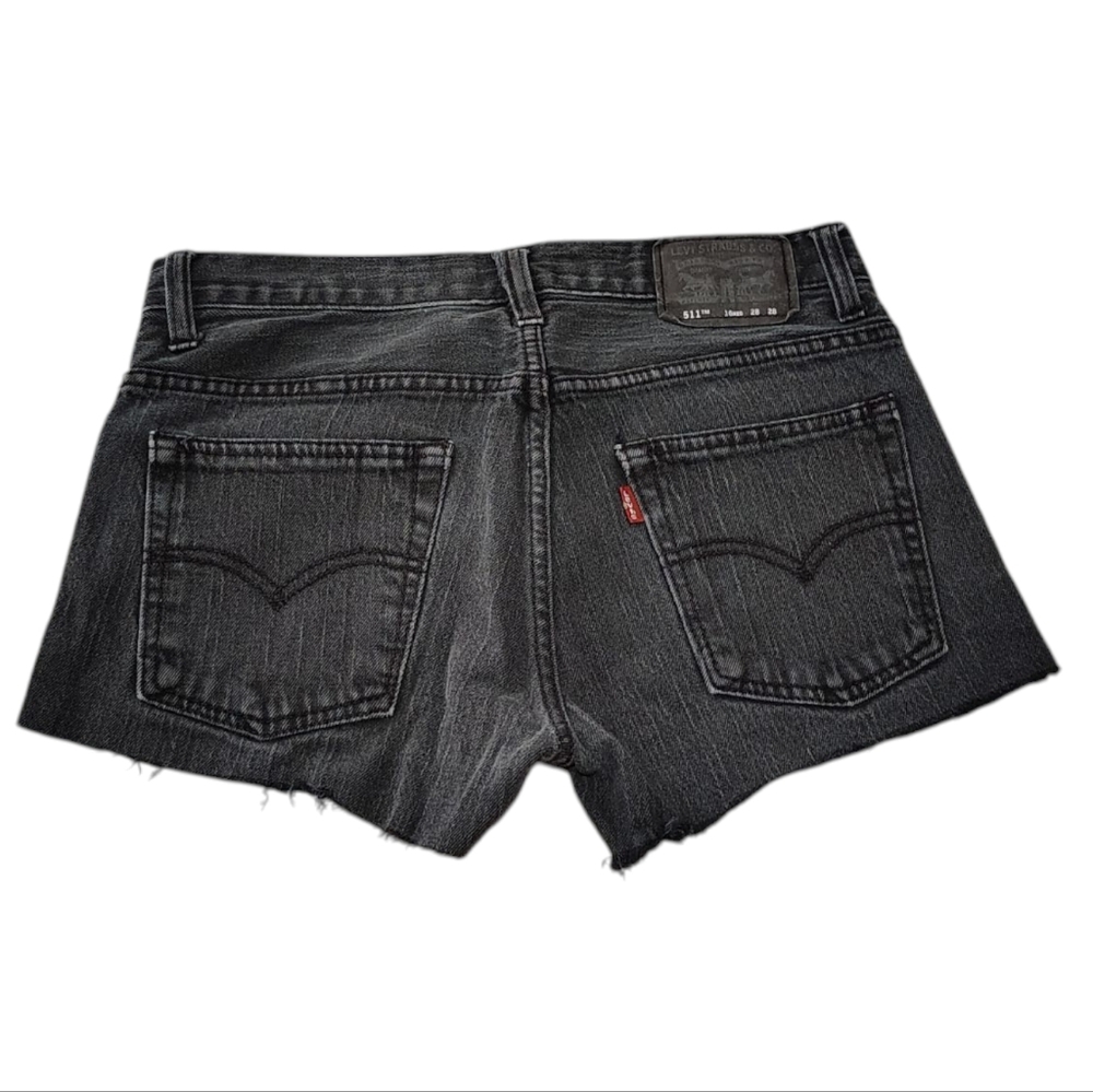 Levis Classic Black Denim Cut-Off Shorts Size 28 - Picture 3 of 5